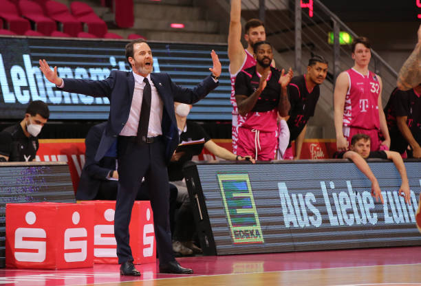 新稳定于滑 新稳定于滑