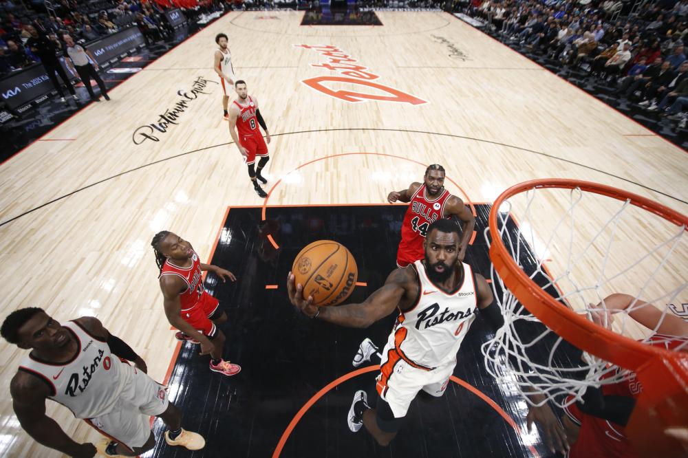 他巧妙摆脱 他巧妙摆脱